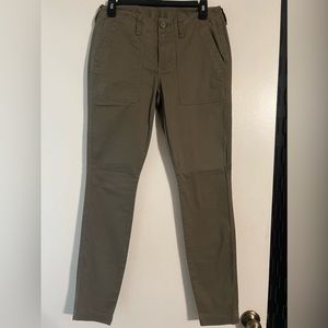 Cabi army green scout pants size 2